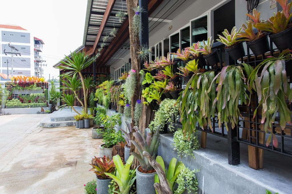 Krabi Inn & Omm Buitenkant foto